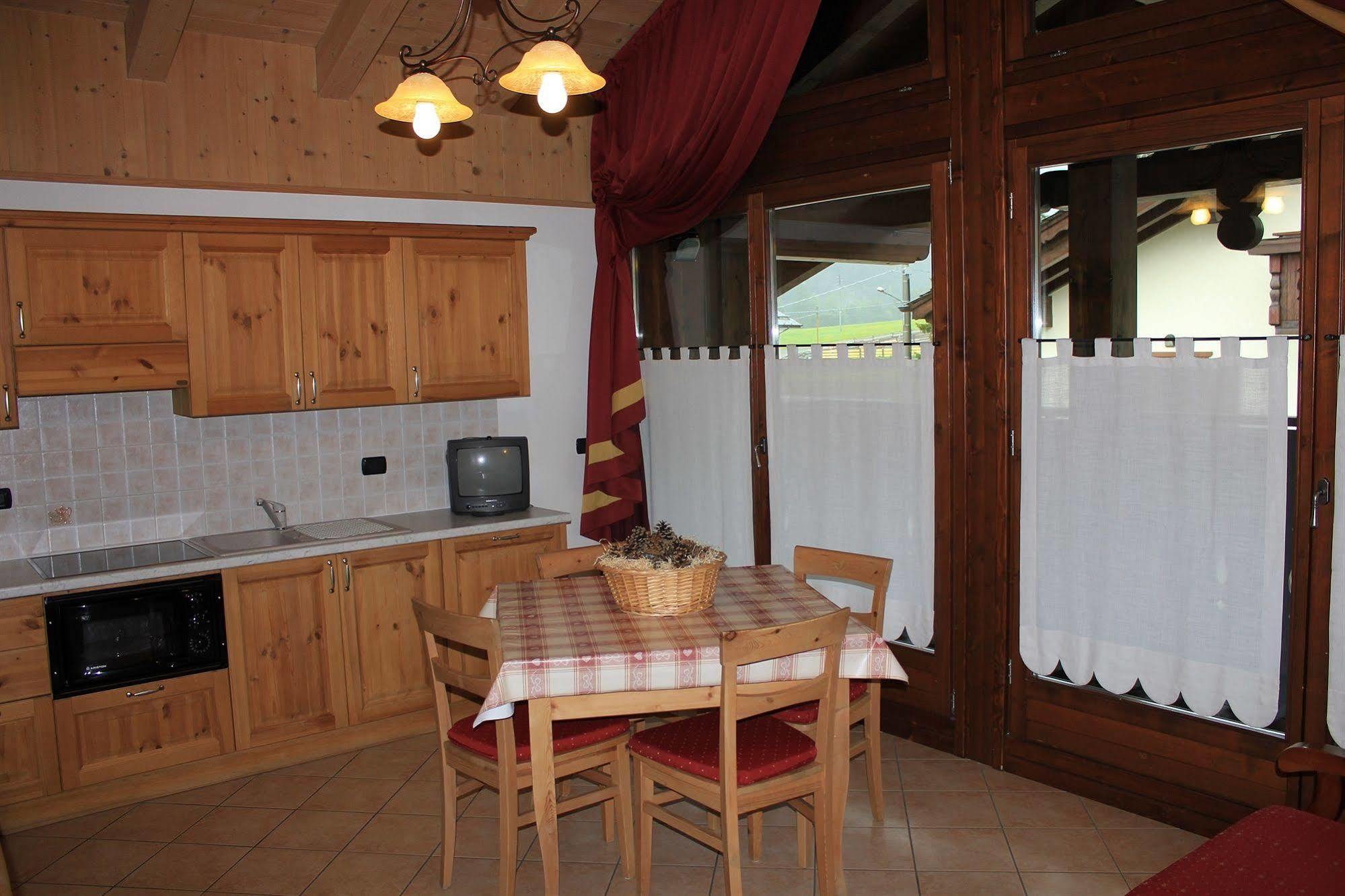 Chalet Alberti Bormio Exterior foto